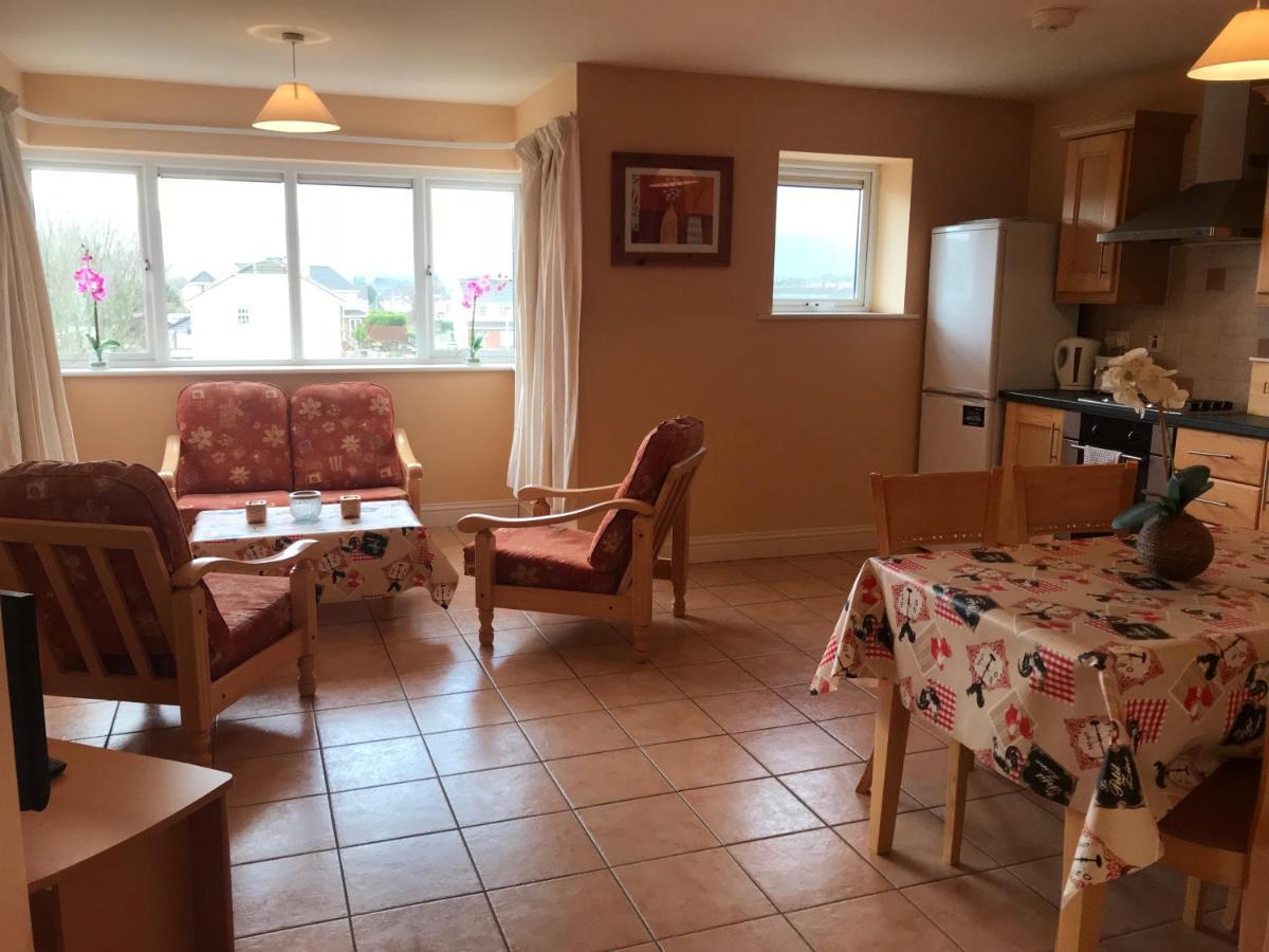 Kings Court Holiday Apartments Τράλι Εξωτερικό φωτογραφία
